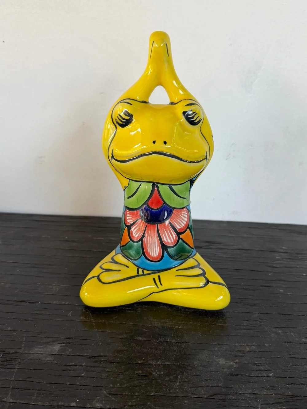 Hand-Painted Yellow Talavera Yoga Frog Statue – Decorative Home Accent